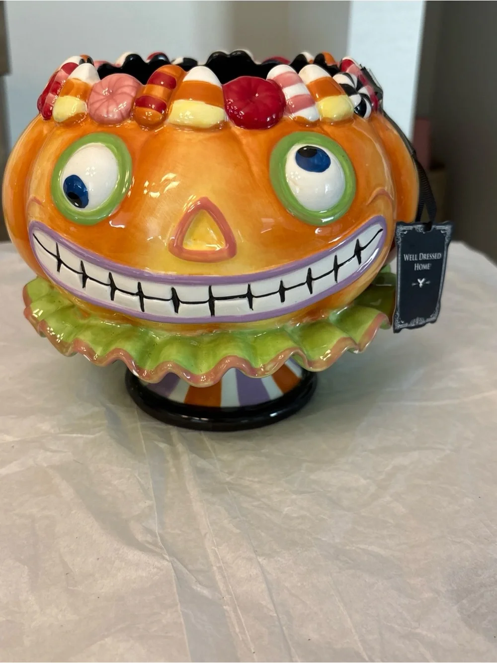 BRAND NEW 2022 Corner Ruby Carnival Candy Corn Pumpkin Bowl